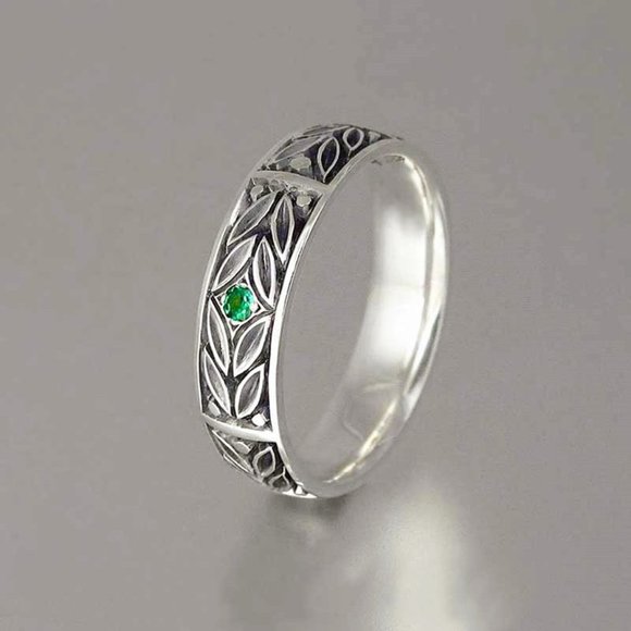 Carved Ethnic Retro Leaf Tiny Green Zircon Ancient Silver Vintage Ring,… - Picture 4 of 6